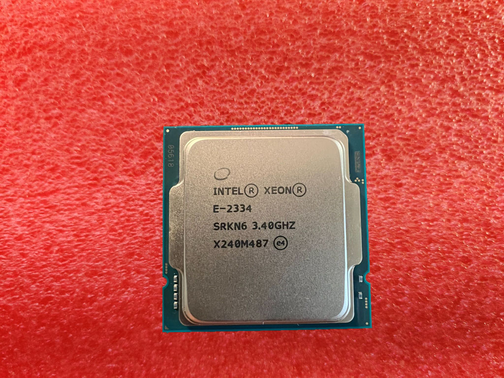 Intel Xeon E 2334