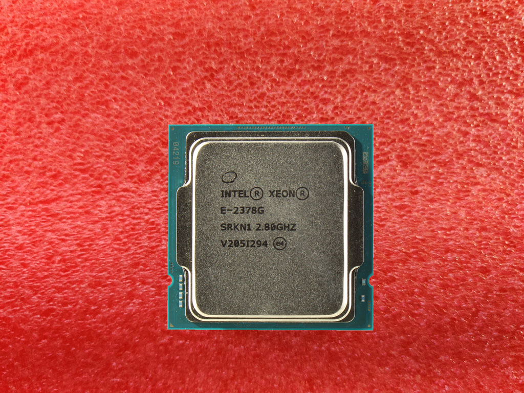 Intel Xeon E 2378G