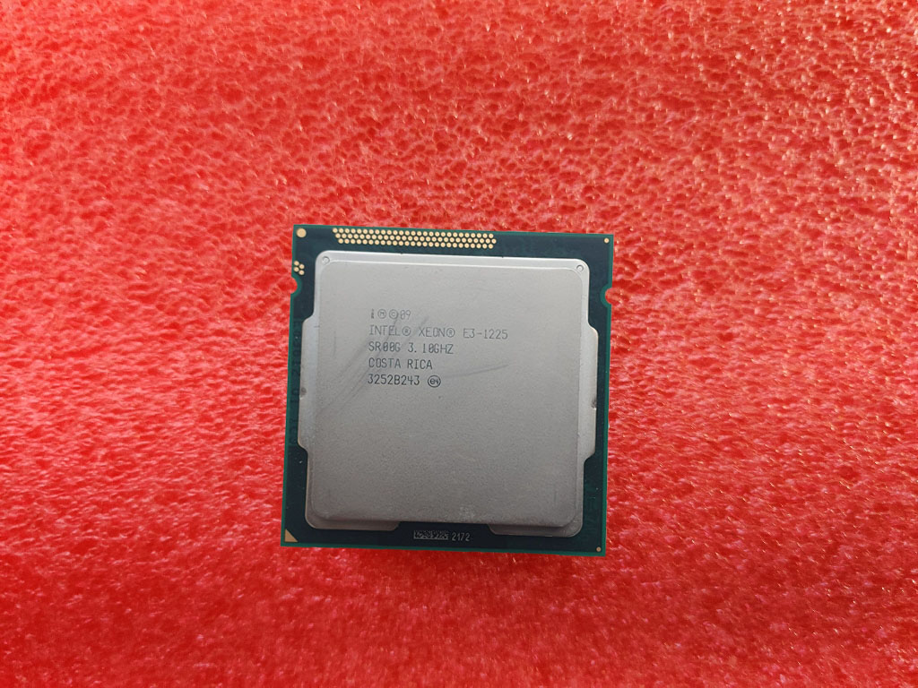 Intel Xeon E3 1225