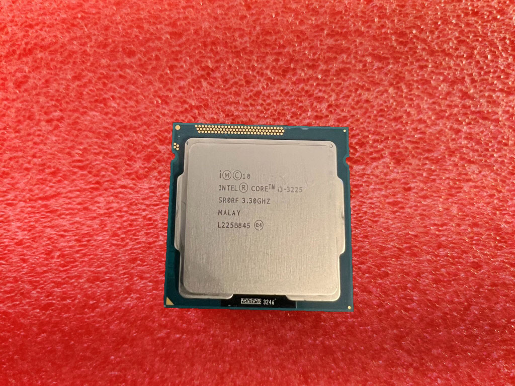 Intel i3-3225