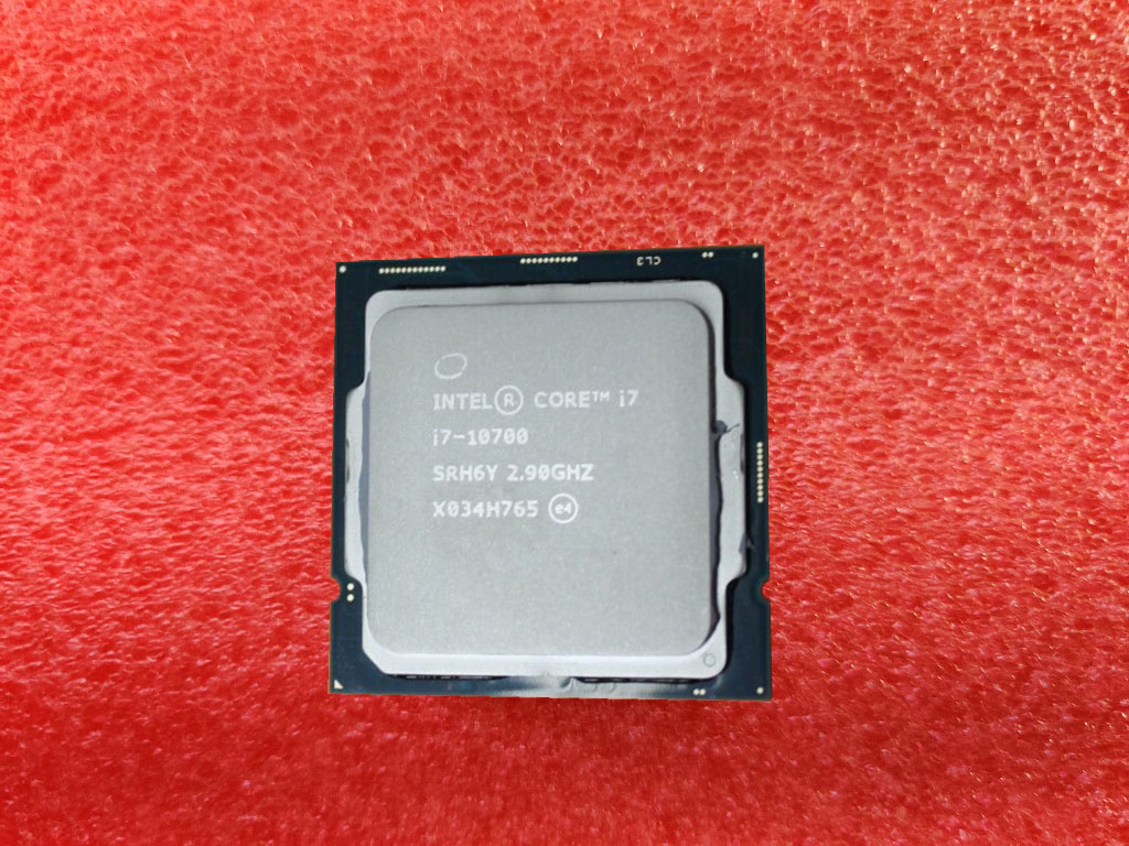 Intel i7-10700