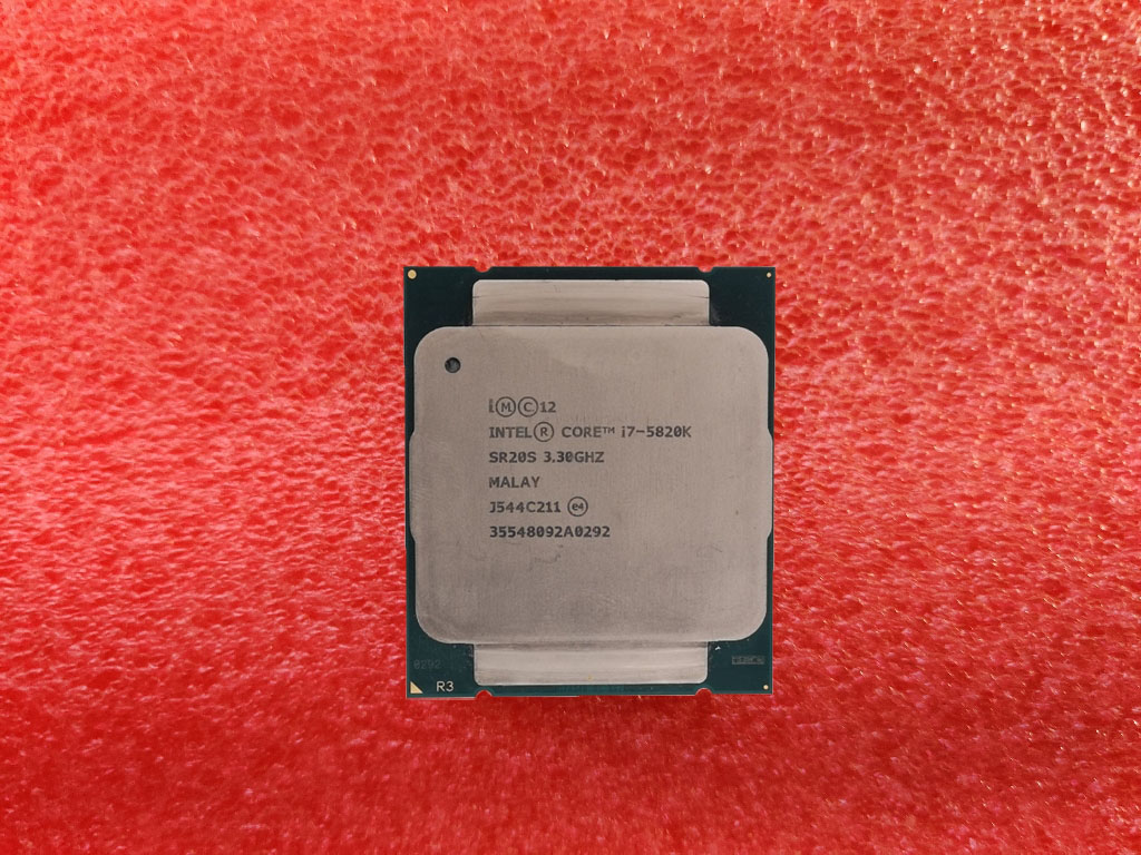 Intel i7-5820K