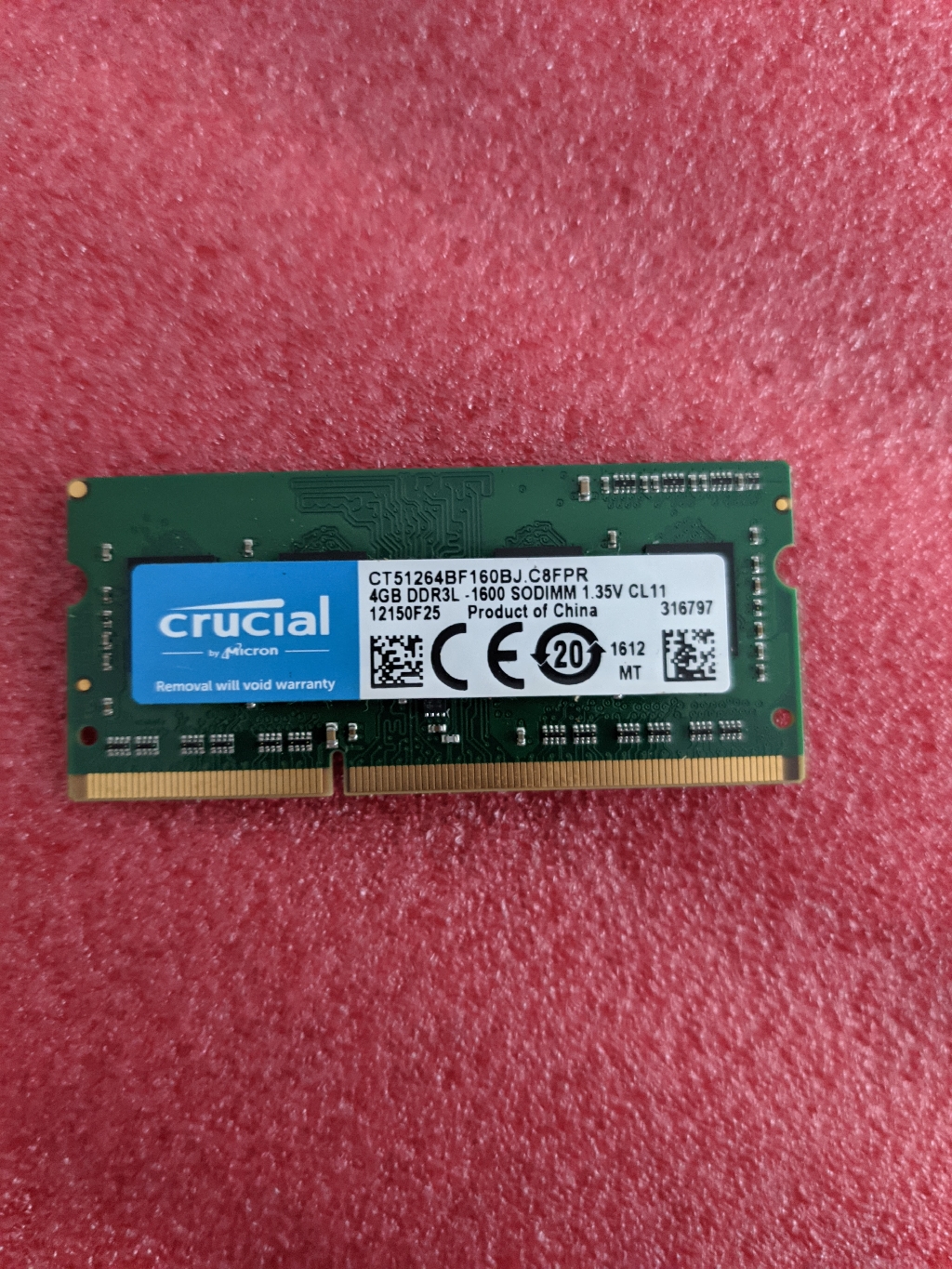 Crucial CT51264BF160BJ